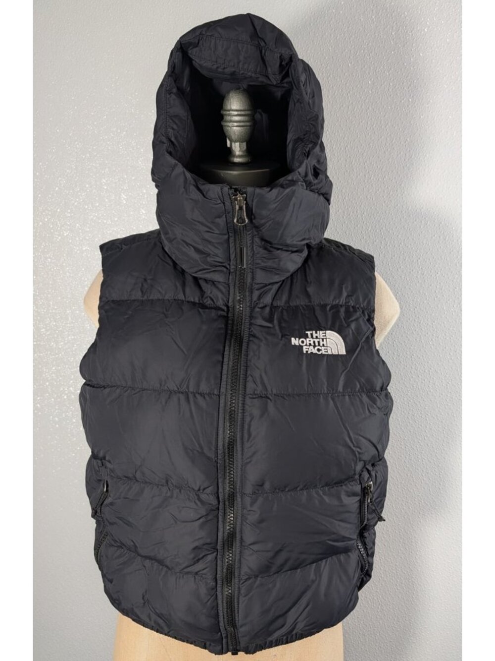 The North Face Women's Black Puffer Vest Recycled Down Fill Hooded size S
